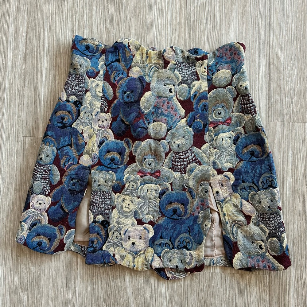 Fashion Brand Company Teddy Tapestry Ink Stain Mini Skirt